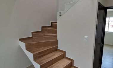 EXCELENTE CASA EN ARBOLEDAS DE SANTA MATILDE