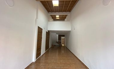 local en arriendo en barrio cristobal. Cod A55888