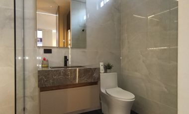 casa en venta en via bocono. Cod V31984