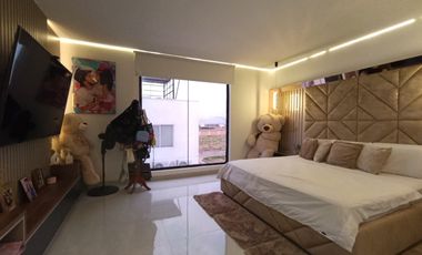 casa en venta en via bocono. Cod V31984