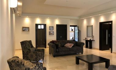 GRAN OPORTUNIDAD PENTHOUSE EMBASSY GARDENS 450M2