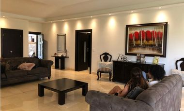 GRAN OPORTUNIDAD PENTHOUSE EMBASSY GARDENS 450M2