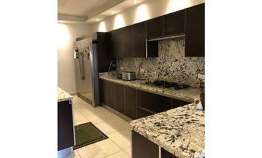 GRAN OPORTUNIDAD PENTHOUSE EMBASSY GARDENS 450M2