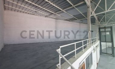 Se arrienda excelente Galpón, sector Comercial - industrial