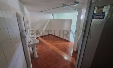 Se arrienda excelente Galpón, sector Comercial - industrial