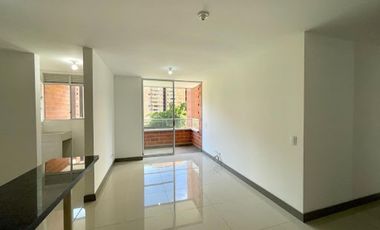 apartamento en arriendo en la cuenca. Cod A24087
