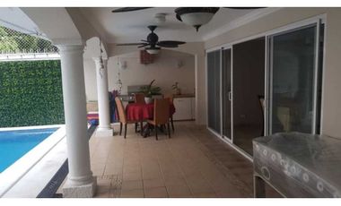 ALQUILER  CASA CON PISCINA EN LA ALAMEDA