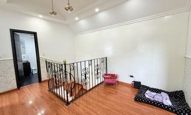 casa en venta en villa mayor oriental. Cod V1964