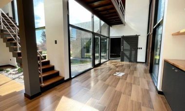 Casa 5 amb. a estrenar en