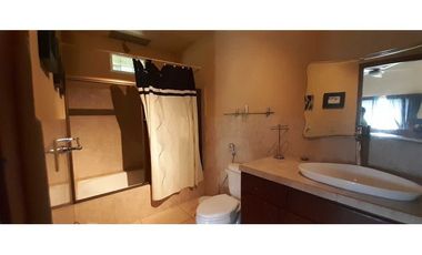 VENDO/ ALQUILO CASA AMOBLADA Y 9516M2 DE TERRENO