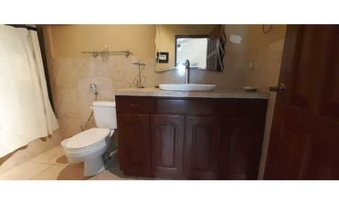 VENDO/ ALQUILO CASA AMOBLADA Y 9516M2 DE TERRENO