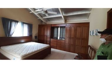 VENDO/ ALQUILO CASA AMOBLADA Y 9516M2 DE TERRENO