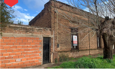 Casa a reciclar (Calle 20 e/31 y 33)