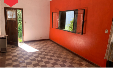 Casa a reciclar (Calle 20 e/31 y 33)