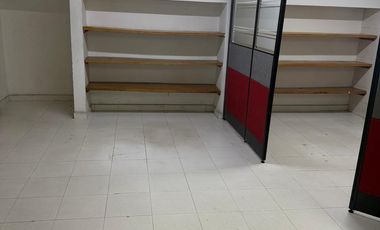 oficina en arriendo en latino. Cod A11184