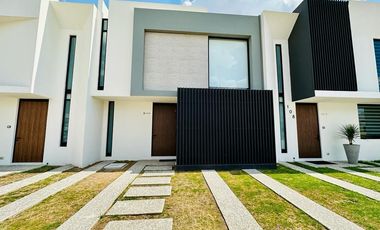 Casa Alondra dentro de RESIDENCIAL