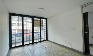 casa en arriendo en caobos. Cod A4907