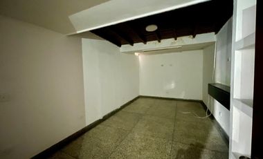 casa en arriendo en caobos. Cod A4907
