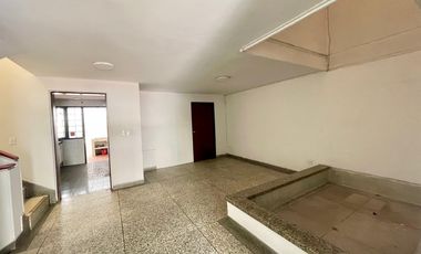 casa en arriendo en caobos. Cod A4907