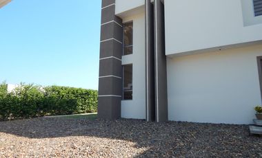 casa campestre en venta en sabanagrande. Cod V88407