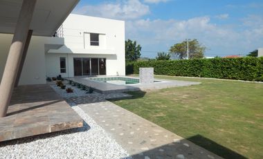 casa campestre en venta en sabanagrande. Cod V88407