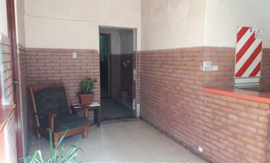 VENTA - TAPIALES  - EDIFICIO - 877