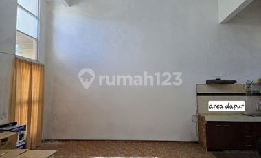 Dijual Rumah Siap Huni, Terawat di Ladiva Greenhill