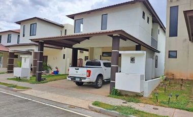 Sea Confiable Alquila Hermosa casa en Costa Verde (River View)