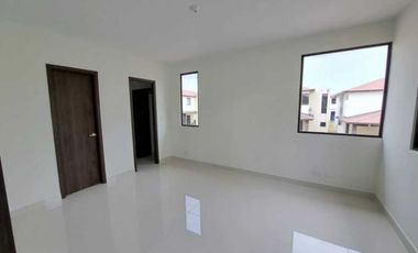 Sea Confiable Alquila Hermosa casa en Costa Verde (River View)