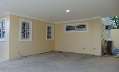 5-Bedroom House in Mabolo, Cebu City-Unfurnished and ideal with elderly or with senior citizen parents