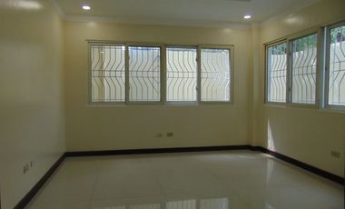 5-Bedroom House in Mabolo, Cebu City-Unfurnished and ideal with elderly or with senior citizen parents