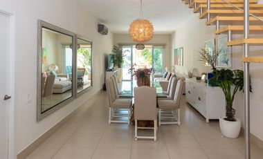Venta: Casa Unifamiliar Duplex en CASAMAR - PH VILLAMAR