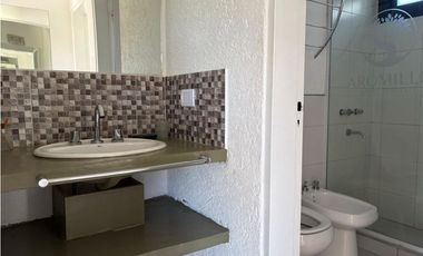 ALQUILER ANUAL DE CABAÑAS CON PILETA EN TANTI