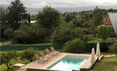 ALQUILER TEMPORARIO DE CABAÑAS CON PILETA TANTI