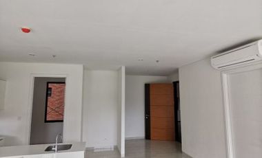 DISEWAKAN APARTEMEN LLYOD SEMI FURNISH SIAP PAKAI DI ALAM SUTERA