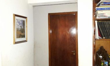 CHALET SOBRE 850 m2. CON OPCIÓN MAS 850 m2. PILETA - NOVOA PROPIEDADES