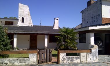 Casa de categoría de 2 dormitorios en Santa Rosa de Calamuchita