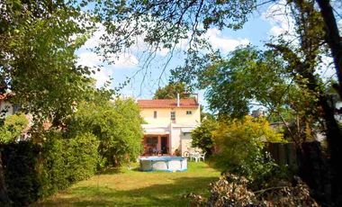 Casa en venta en Burzaco Este