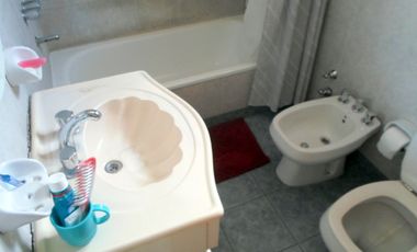 Casa en venta en Burzaco Este