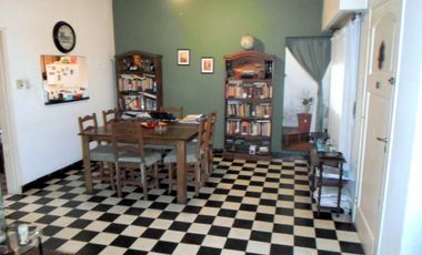 Casa en venta en Burzaco Este