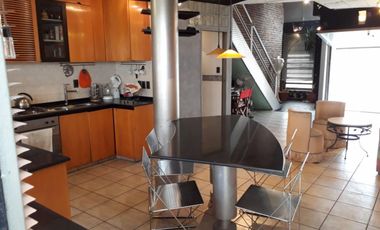 Venta de Duplex, cercano a la estación de San Antonio de Padua.