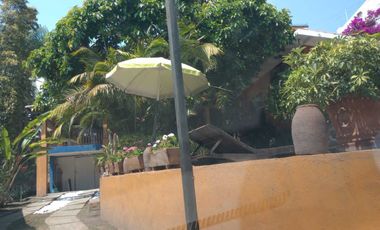 VENDO CASA COLONIAL EN UNA DE LAS MEJORES ZONAS DE CUERNAVACA - PALMIRA -