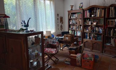 VENDO CASA COLONIAL EN UNA DE LAS MEJORES ZONAS DE CUERNAVACA - PALMIRA -