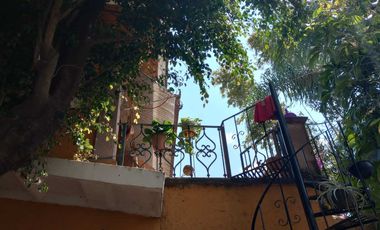 VENDO CASA COLONIAL EN UNA DE LAS MEJORES ZONAS DE CUERNAVACA - PALMIRA -