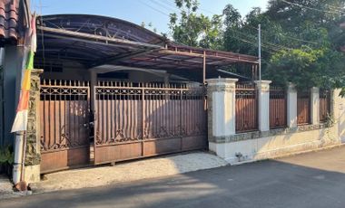 Rumah Jl. Joe Kelapa Tiga Jagakarsa Jakarta Selatan