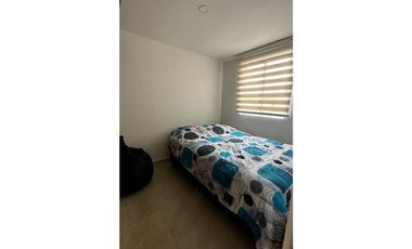 Hermosa casa con jardín privado en Cerritos Campestre - Galicia
