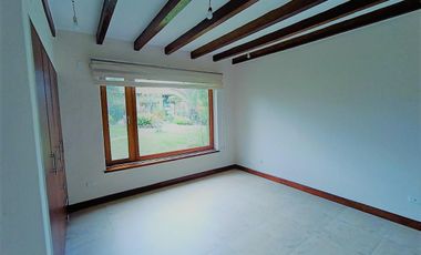 Vendo casa de 2 dormitorios en Pakakuna Gardens, Checa