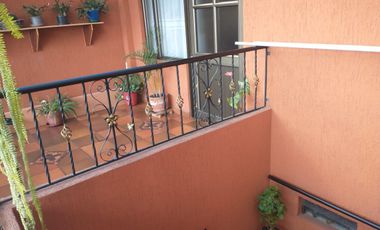 BONITA CASA CENTRAL EN VENTA,C.V.1793