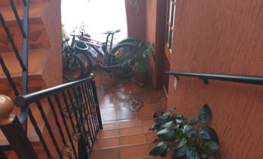 BONITA CASA CENTRAL EN VENTA,C.V.1793