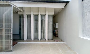 Rumah 5 Kamar Tidur 12 Menit ke Gerbang Tol Kampung Rambutan J-45033